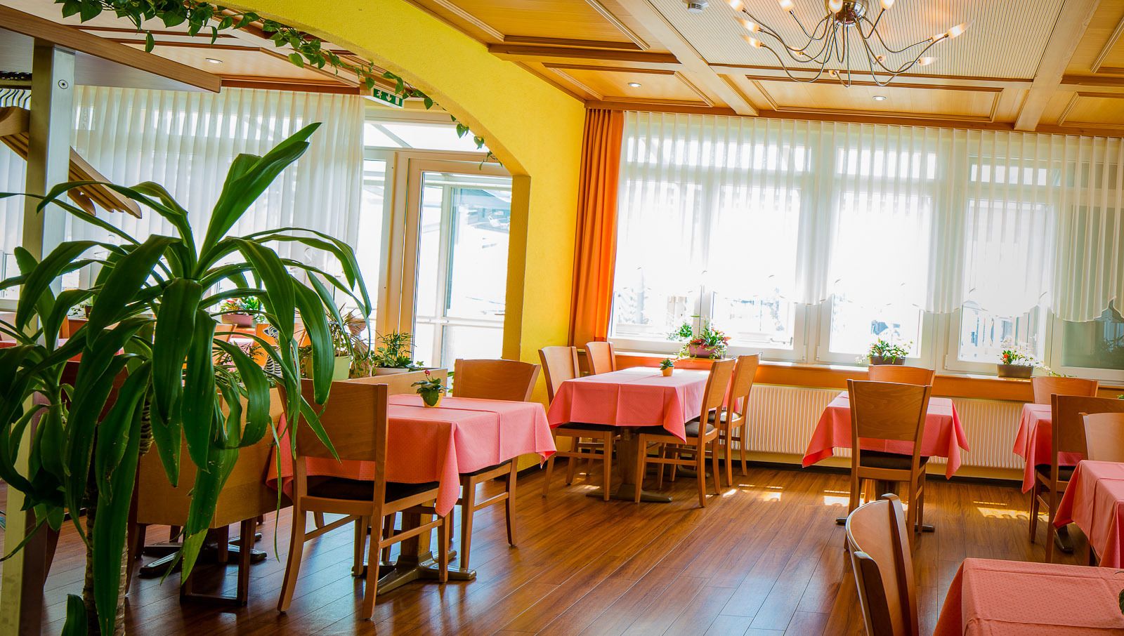 تقديم الإفطار والعشاء، الأطباق الفرنسية