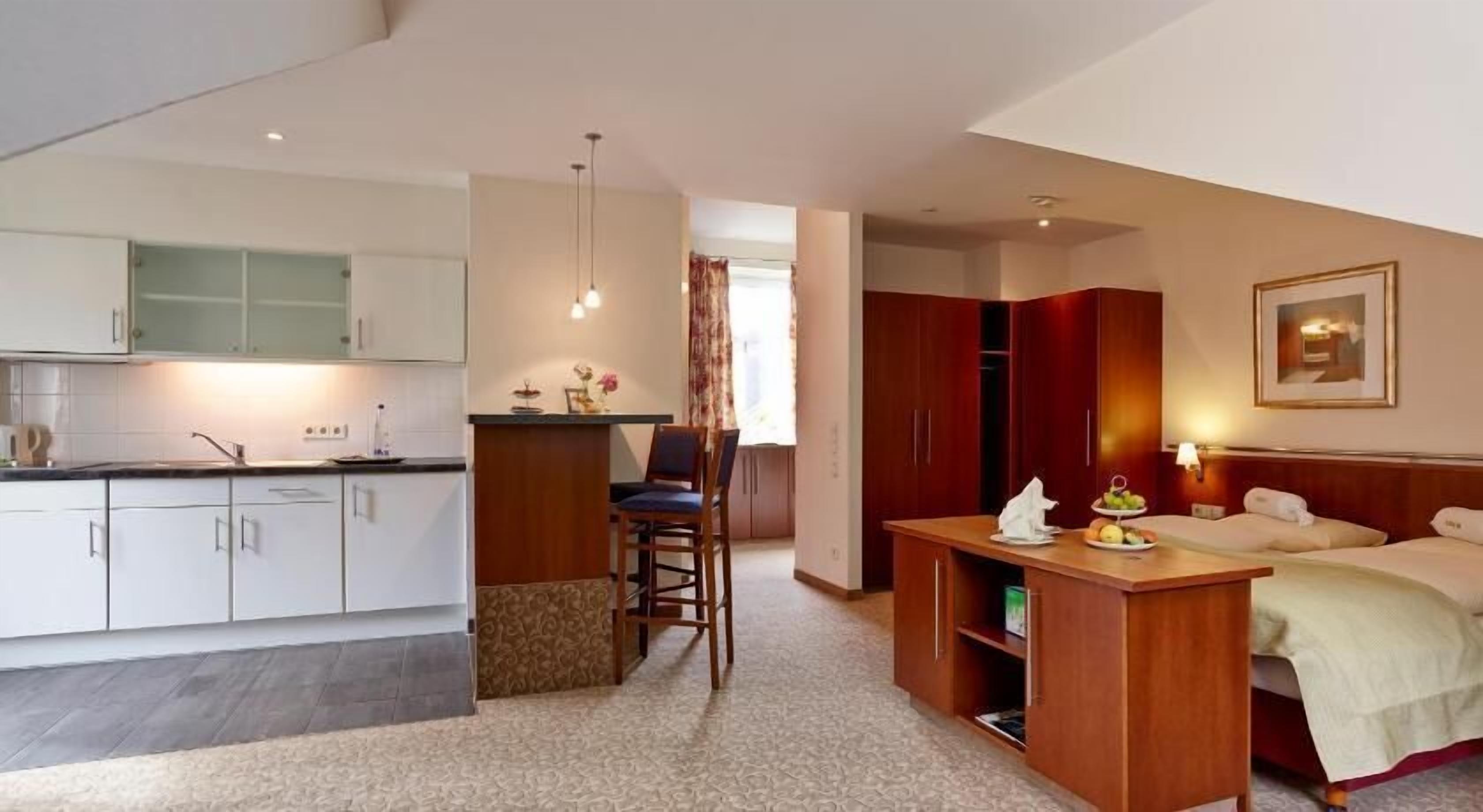 Literie de qualité supérieure, couette en duvet d'oie, minibar