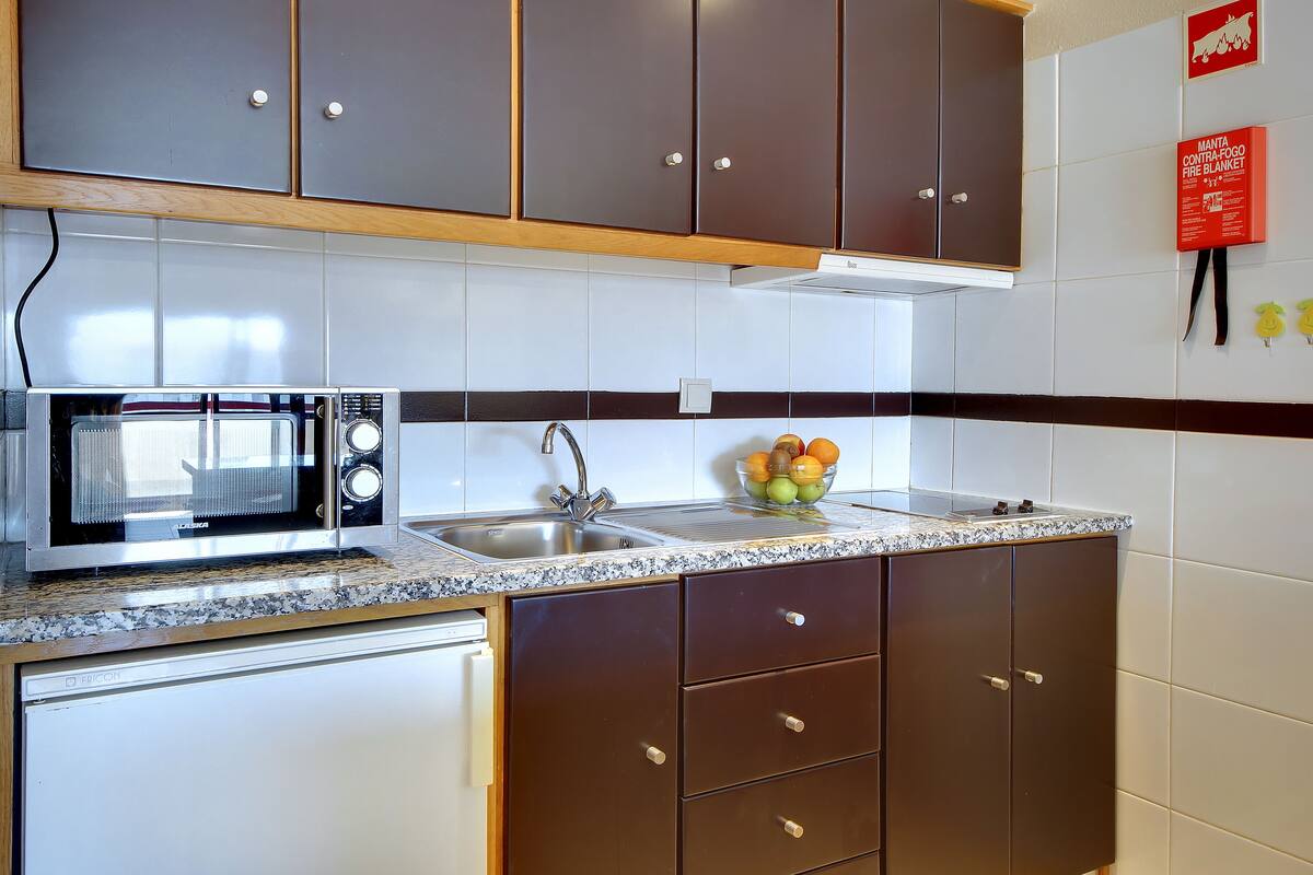 apartment, 1 bedroom (4 people) | in-room safe, free wifi