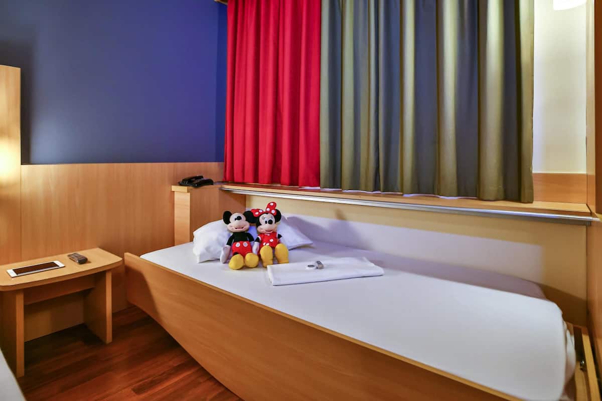Family Room, 1 Double Bed