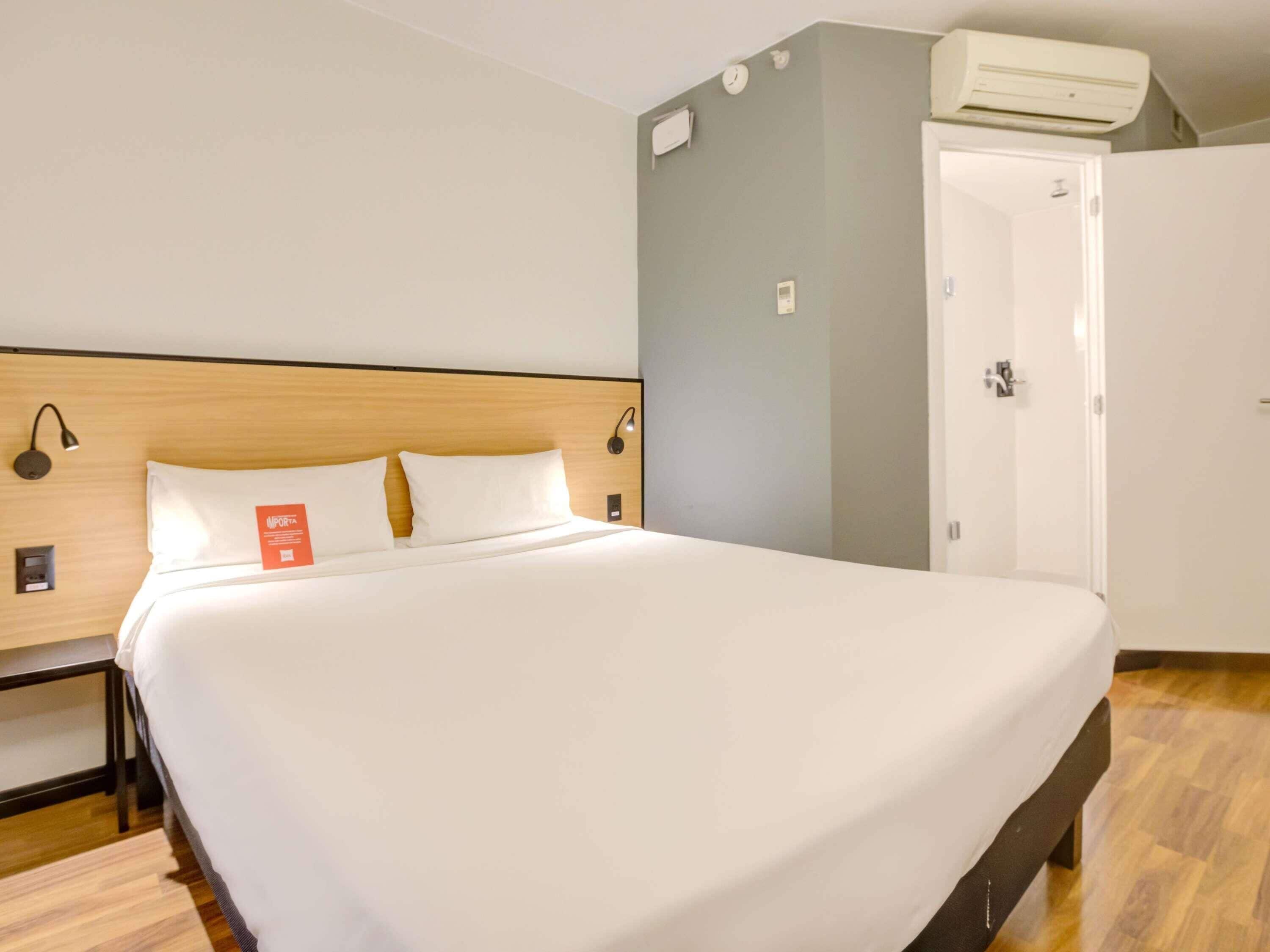 Minibar, desk, laptop workspace, soundproofing