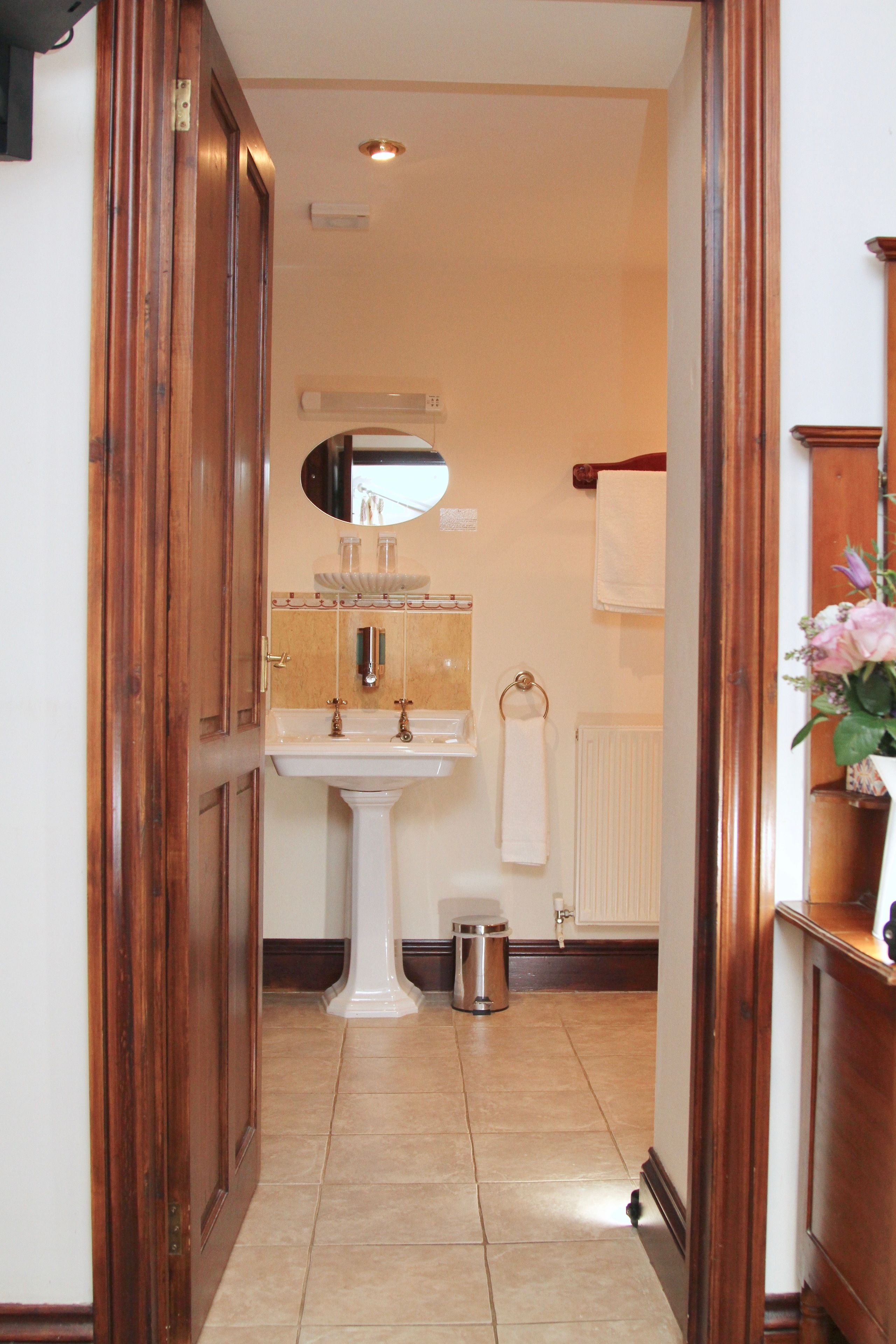 standard double or twin room | bathroom | combined shower/bathtub, free toiletries, hair dryer, towels