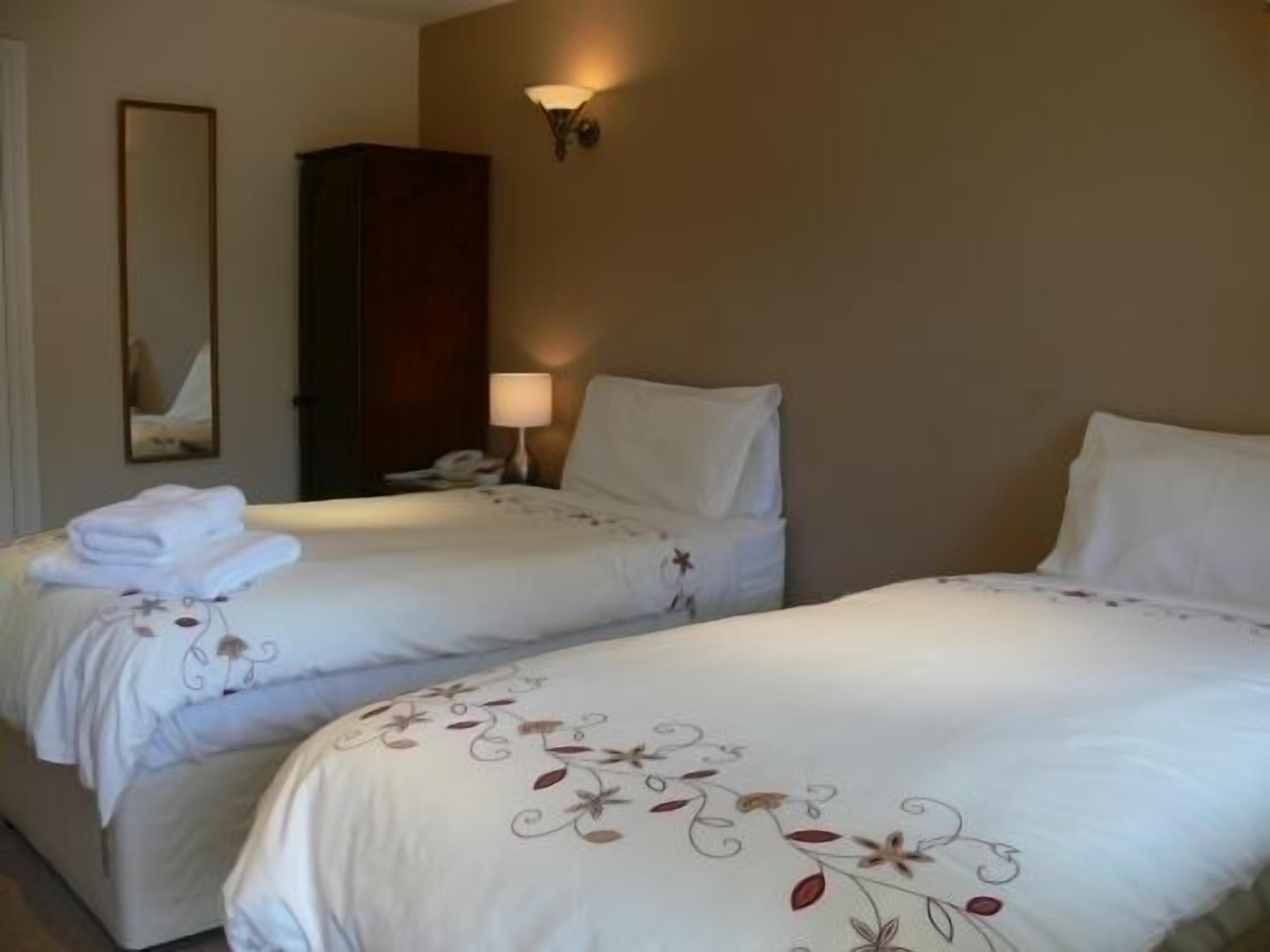 premium bedding, desk, iron/ironing board, free wifi