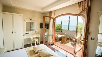 Minibar, Zimmersafe, Bügeleisen/Bügelbrett, kostenlose Babybetten