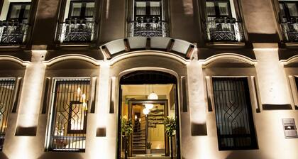 Plaza Gallery Hotel & Boutique