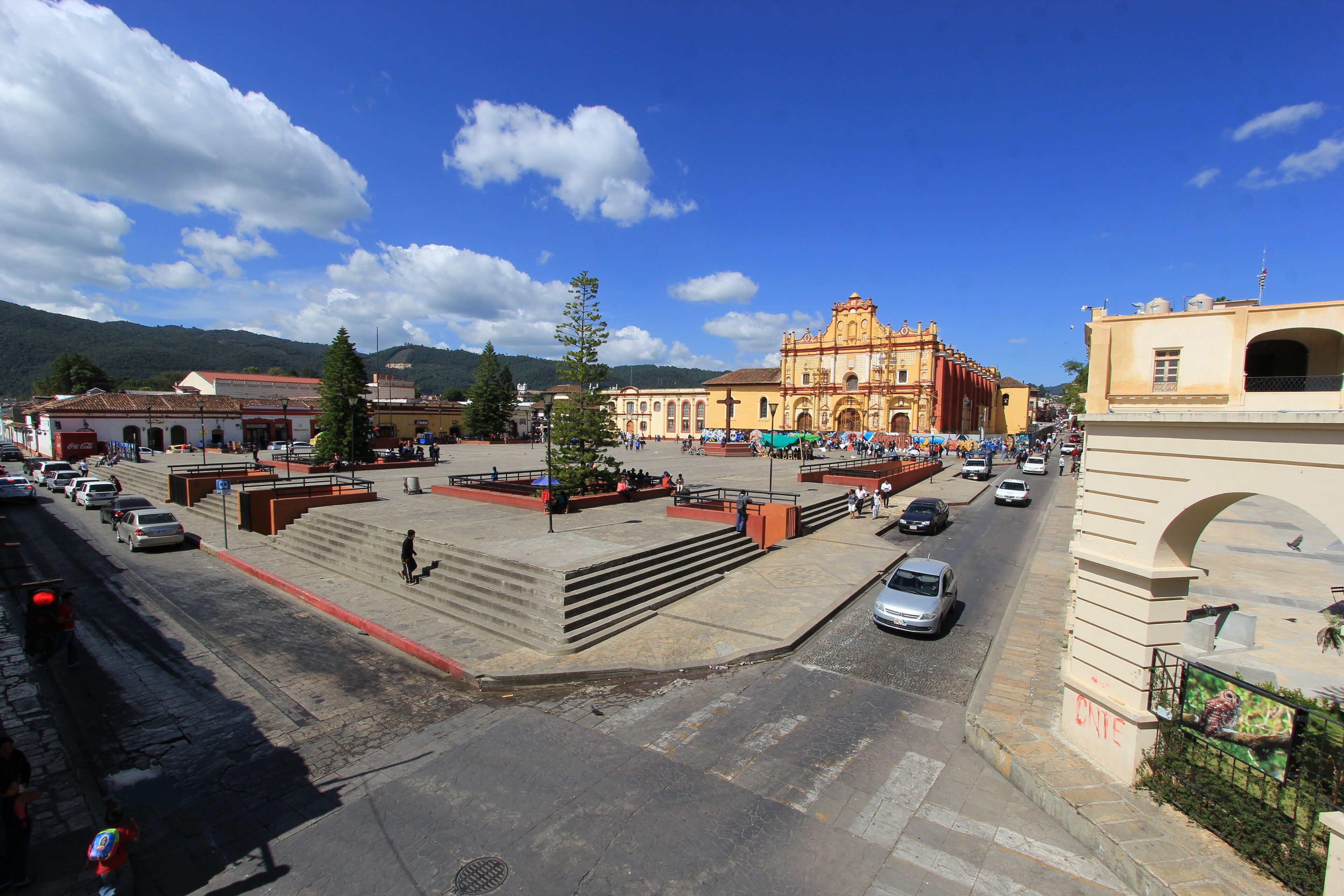 gallery room, 1 king bed with sofa bed, city view | city view
