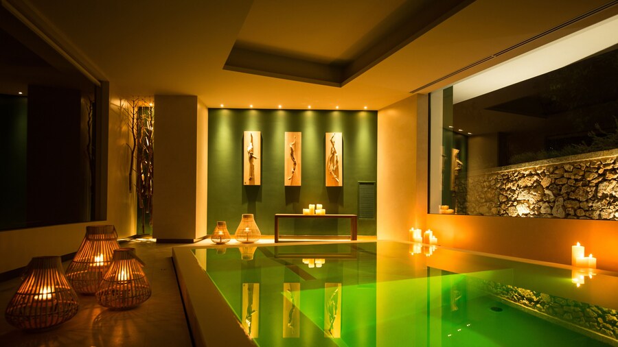 Callistos Hotel & Spa