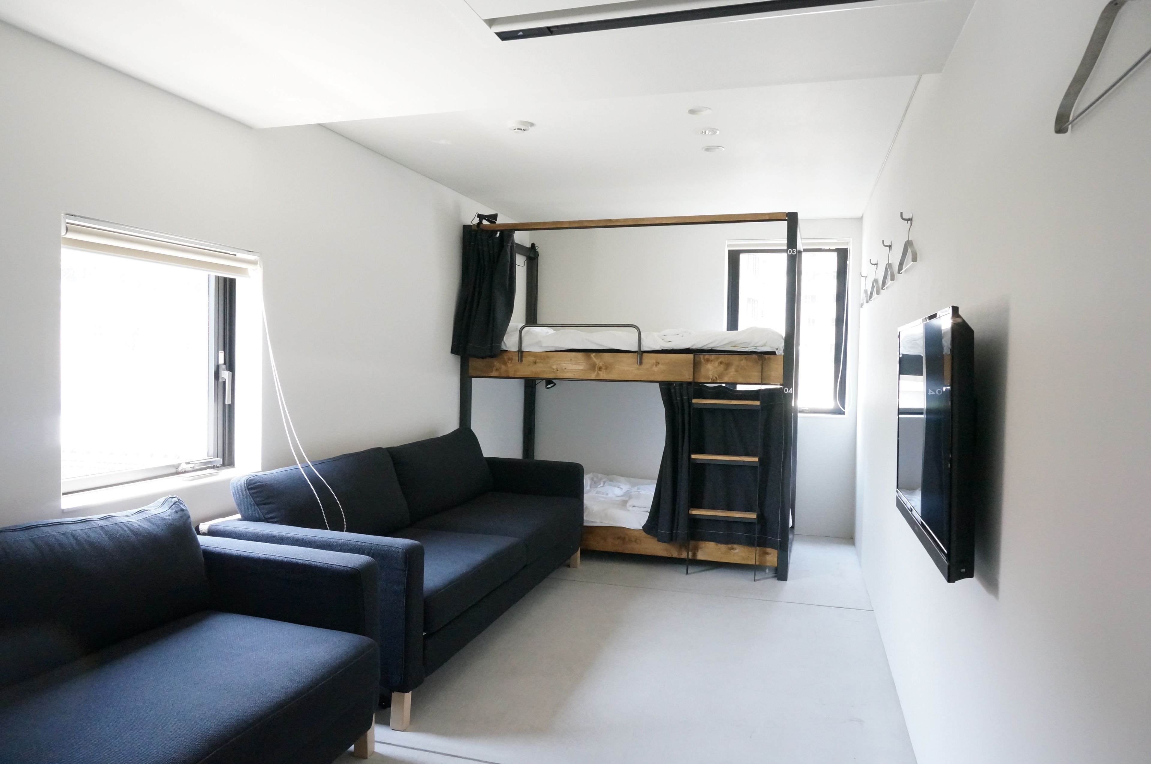 Habitación familiar (4 Bunk Beds and 1 Sofa Bed) | Zona de estar