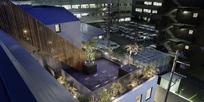 Rooftop terrace - Piece Hostel Kyoto (Kyoto)
