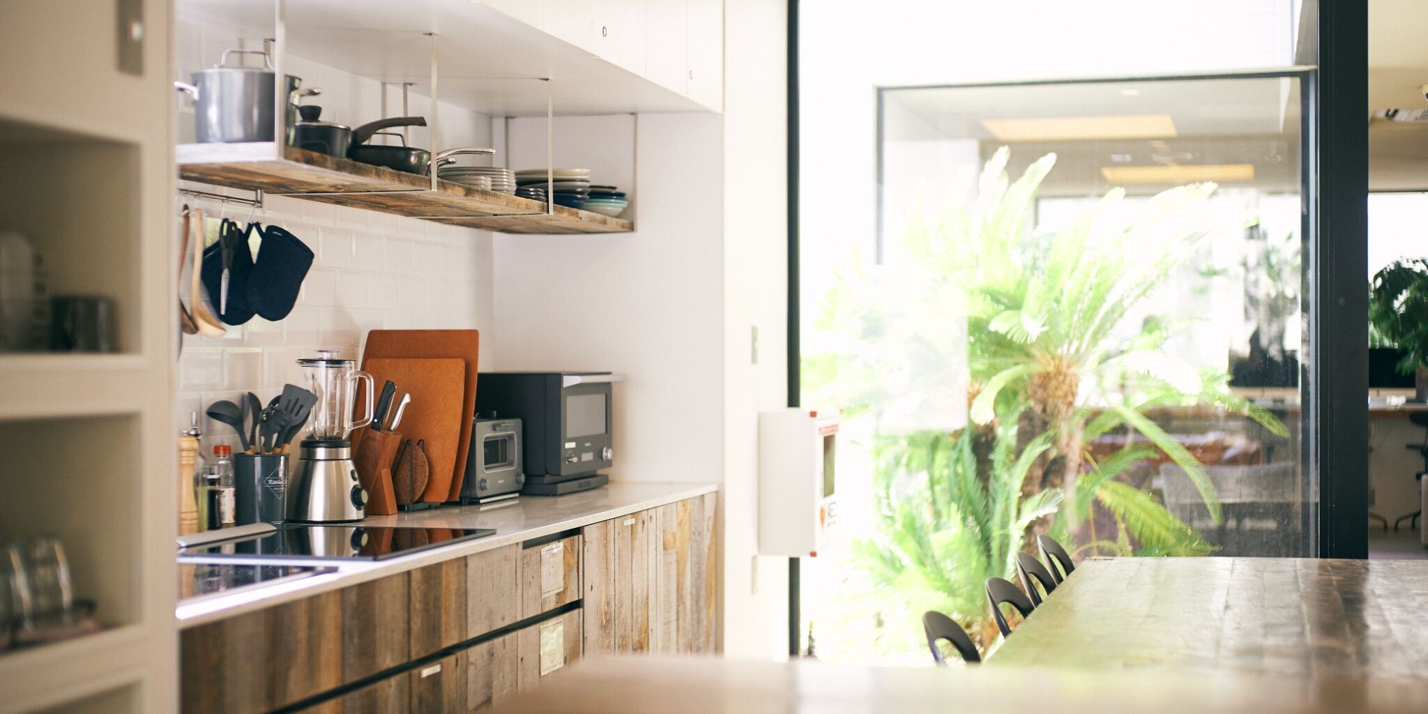 Shared fridge, microwave