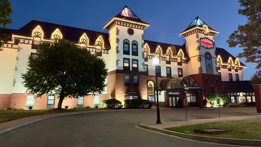 Chateau Hotel and Conference Center