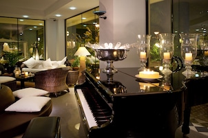 Sala de estar en el lobby