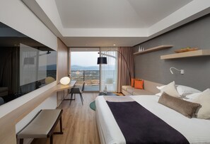 Cramim Mountain View | Ropa de cama de alta calidad, camas con pillow-top y minibar