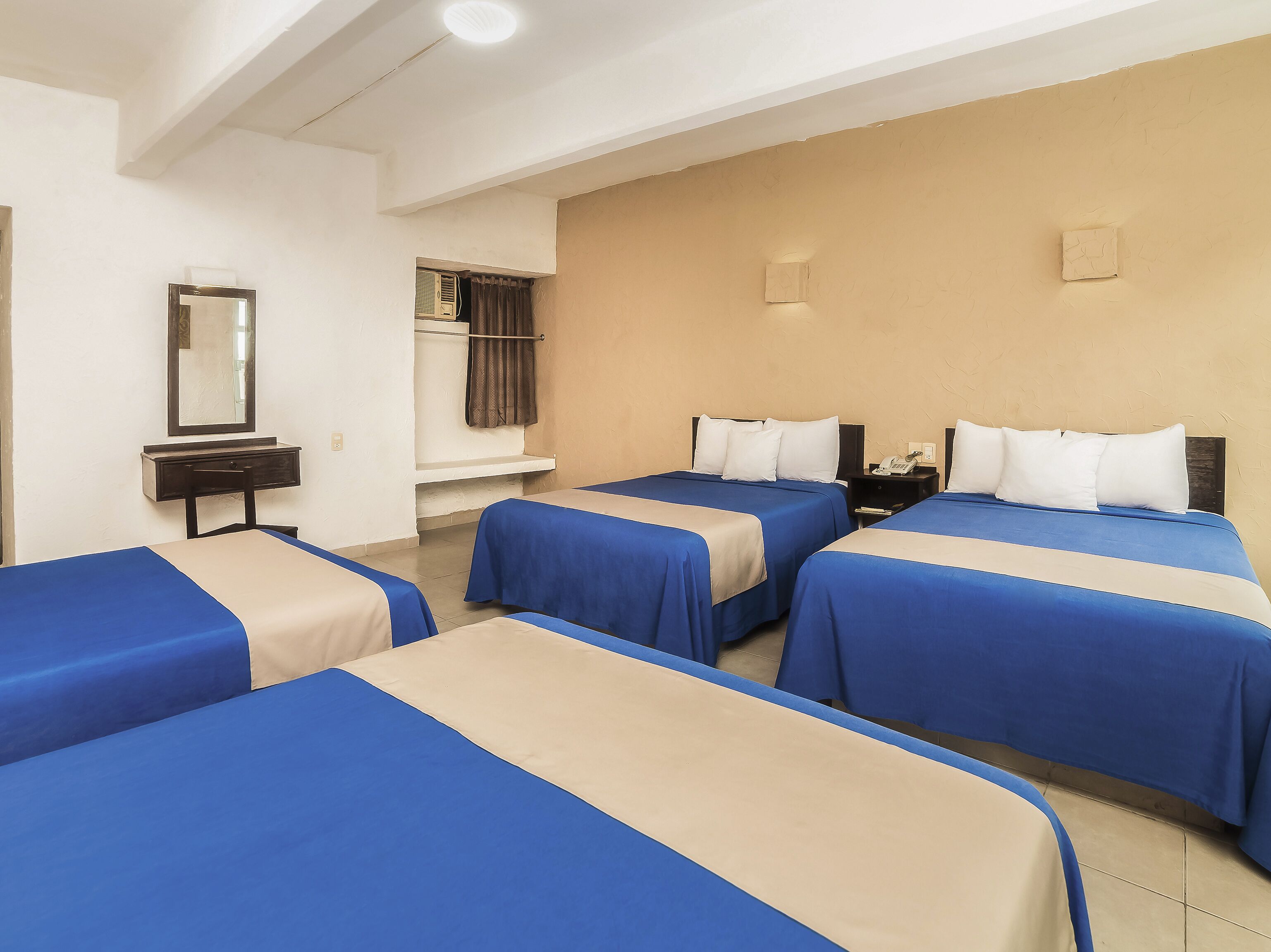 Photo - Hotel Trianon