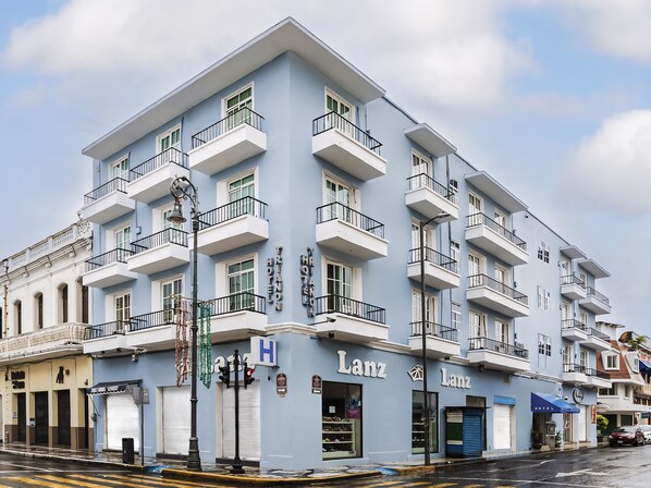住宿正面