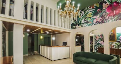 Hotel Trianon