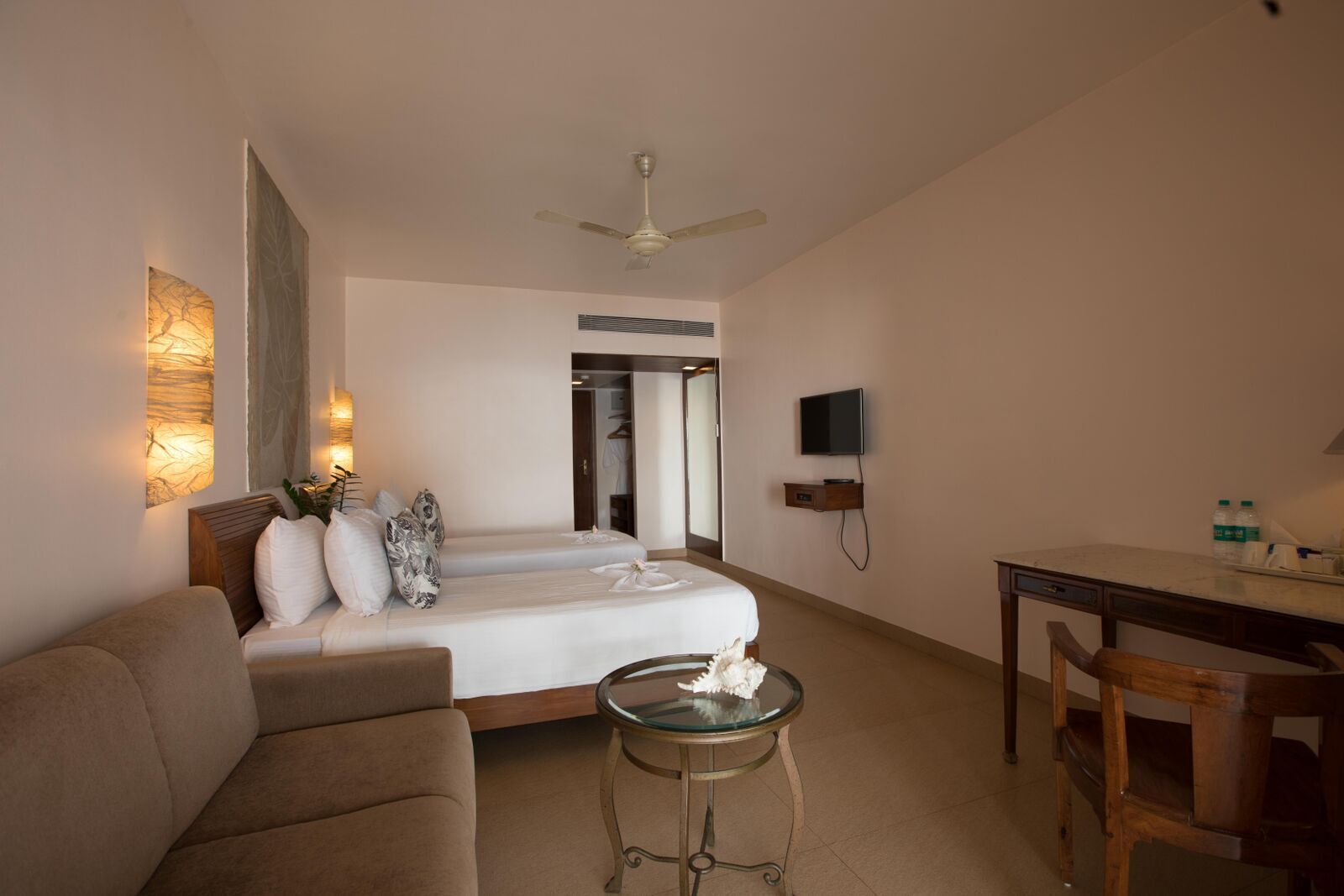 standard room, 1 double bed, sea view | beach/ocean view