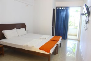 Deluxe Room (NON AC)