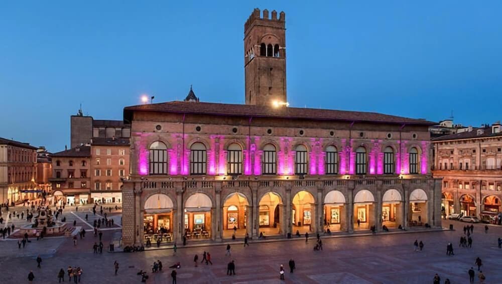 Bologna Center Town by null