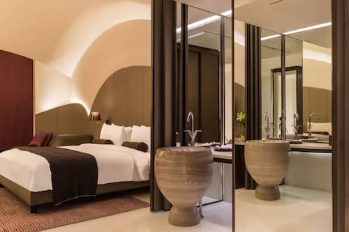 Literie de qualité, couette en duvet, minibar, coffre-fort