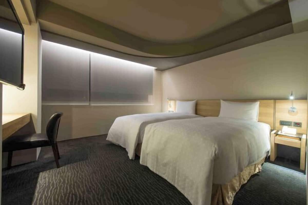 In-room safe, desk, blackout curtains, soundproofing