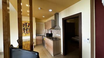 Deluxe Room | Private kitchen