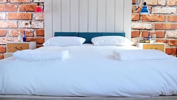 Standard Double Room, Ensuite | In-room safe, free WiFi, wheelchair access