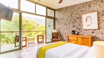 Ropa de cama de alta calidad y minibar