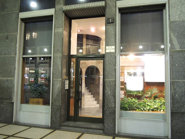 Property entrance - Luxury Suite Milano Duomo (Milan)