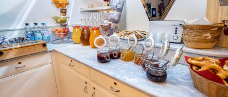 Daily buffet breakfast (EUR 12 per person)