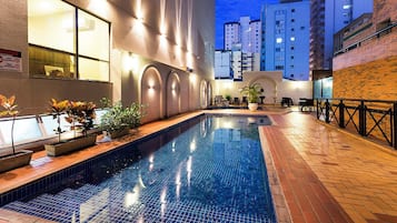 Indoor pool, outdoor pool