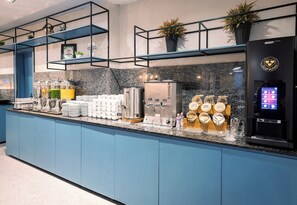 Desayuno bufé gratuito y diario