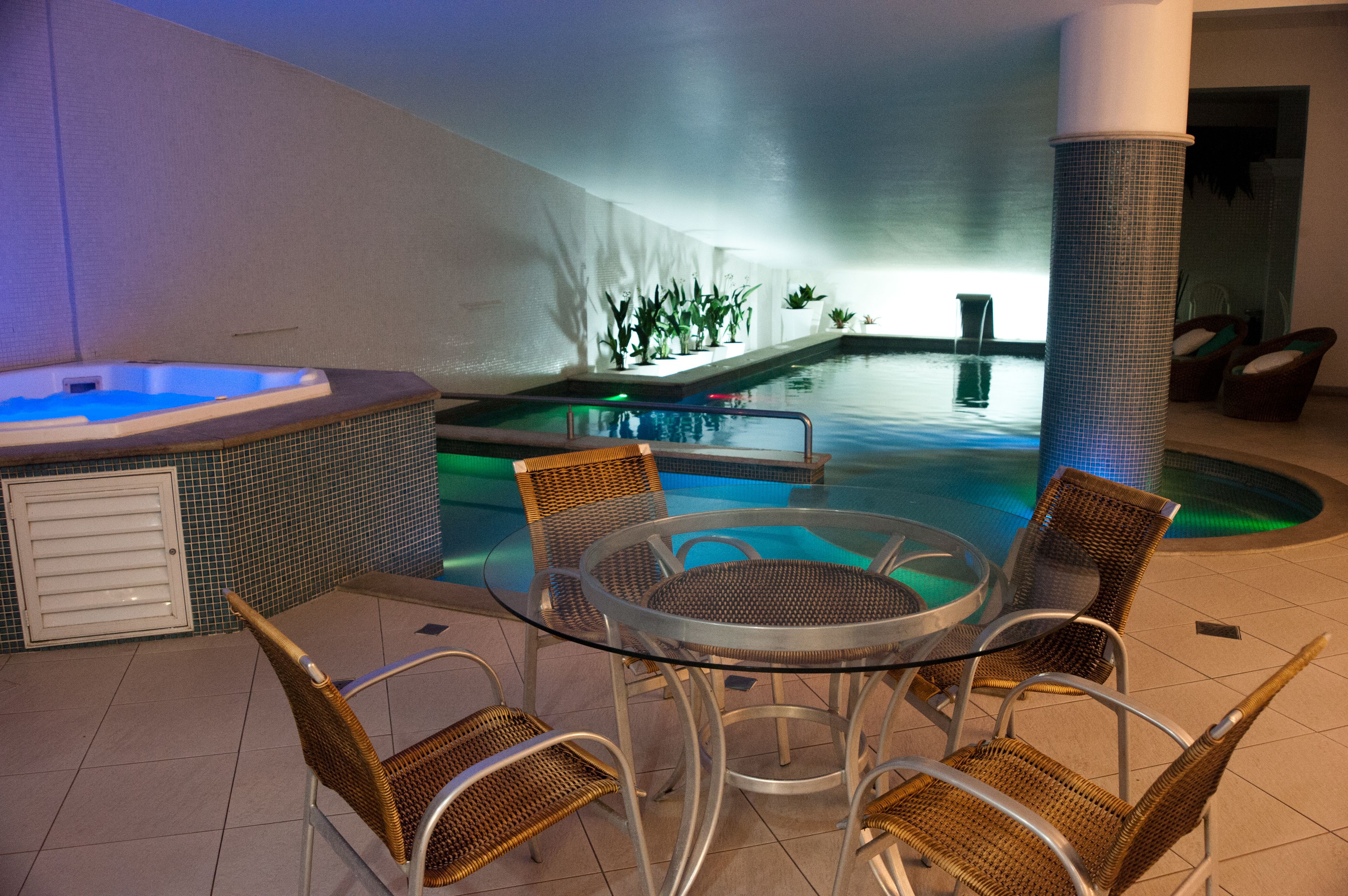 indoor pool, pool loungers