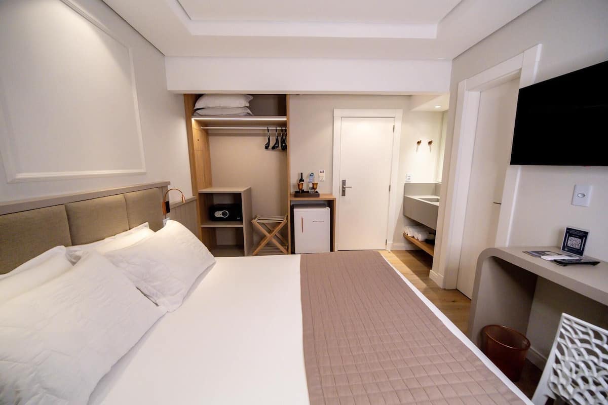 1 slaapkamer, luxe beddengoed, een minibar, een kluis op de kamer