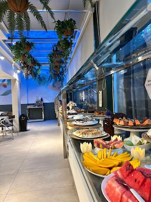 TV LCD 32 polegadas com canais a cabo