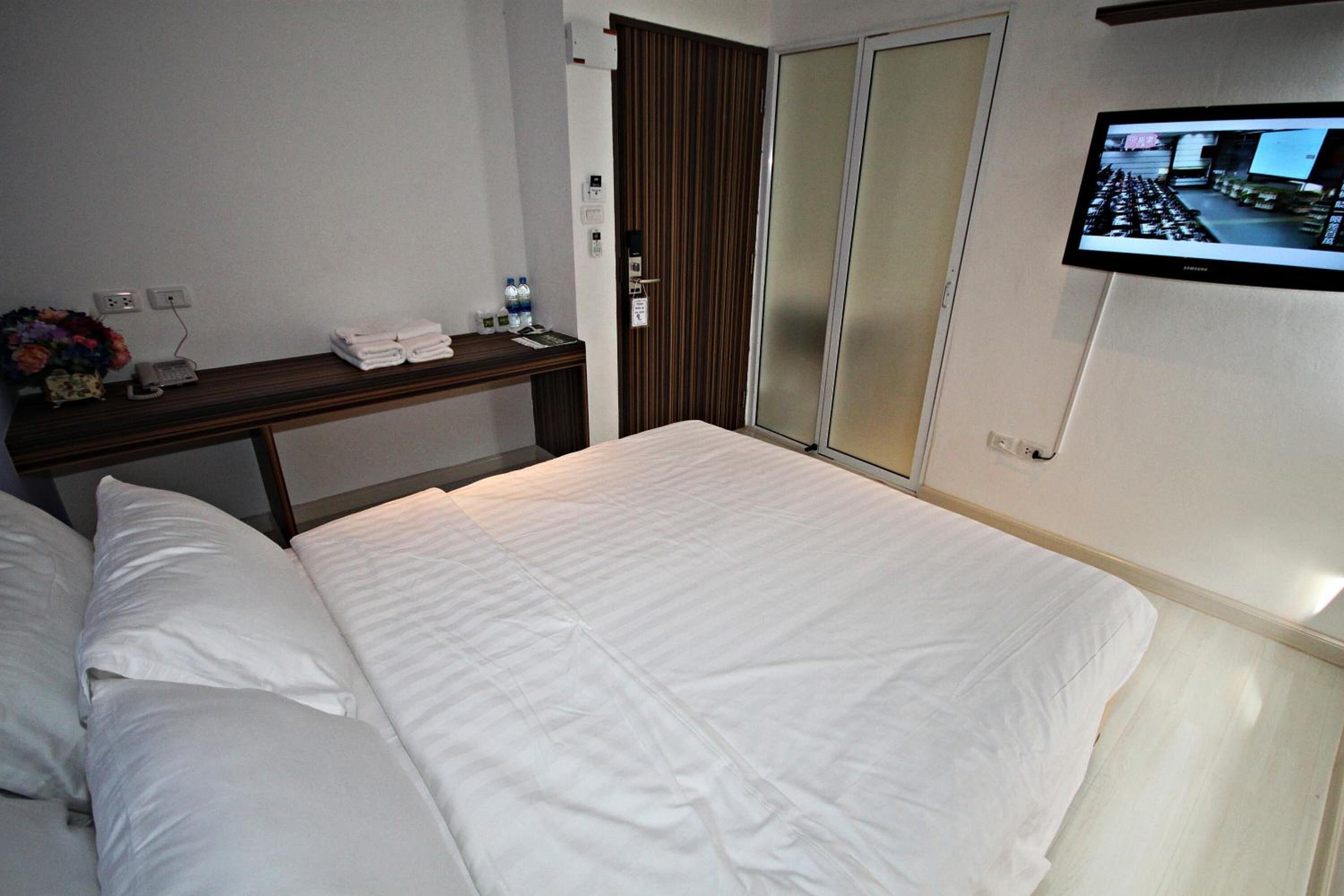 Photo - Nantra Ekkamai Hotel