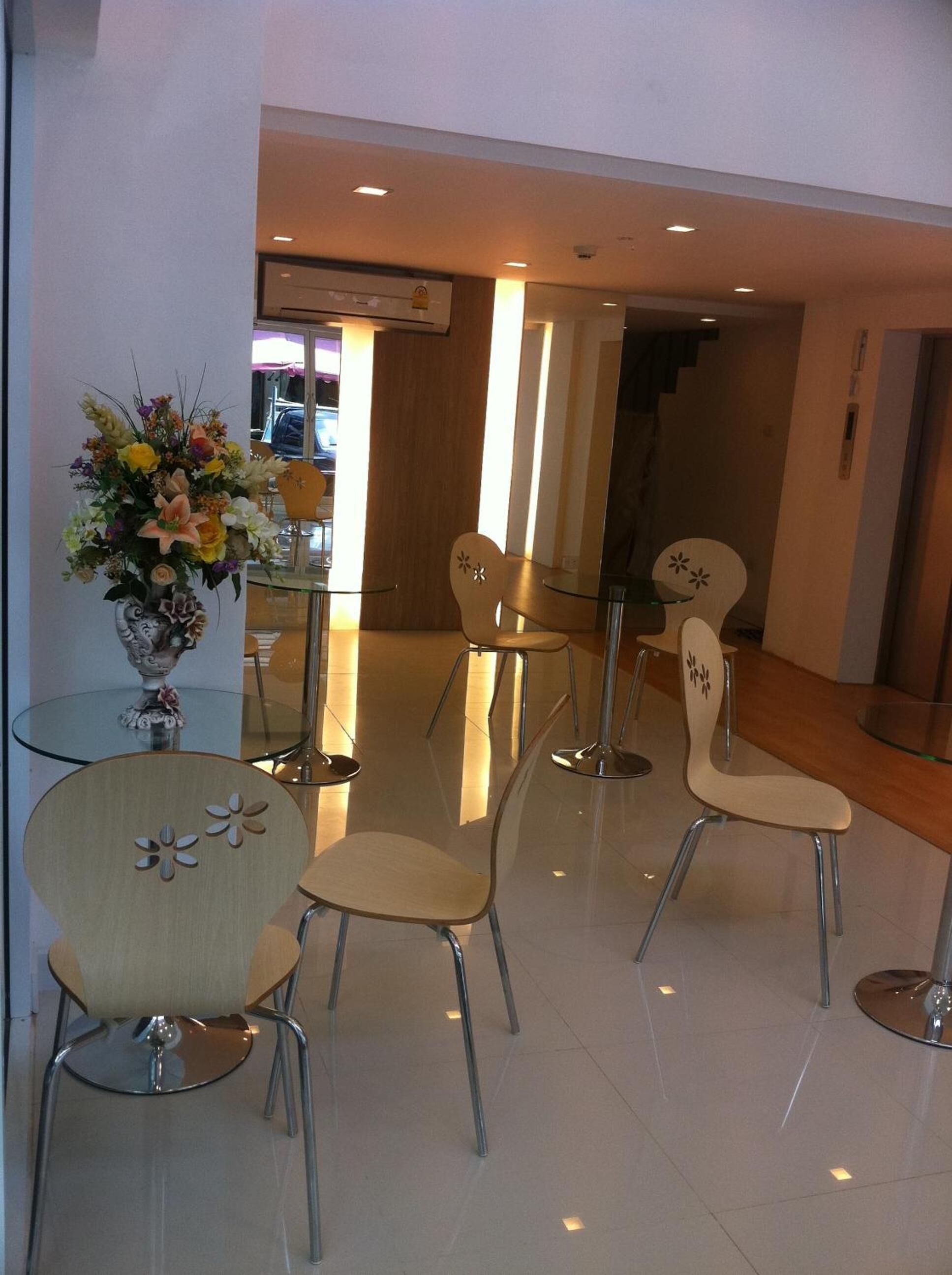 Photo - Nantra Ekkamai Hotel
