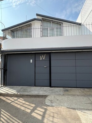 Façade de l’hébergement