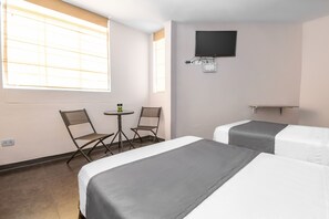 Chambre Standard avec lits jumeaux | Literie hypoallergénique, Wi-Fi gratuit, draps fournis