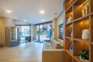 Sảnh tiếp tân