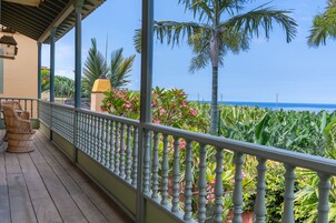 Suite | Premium bedding, free minibar items, in-room safe