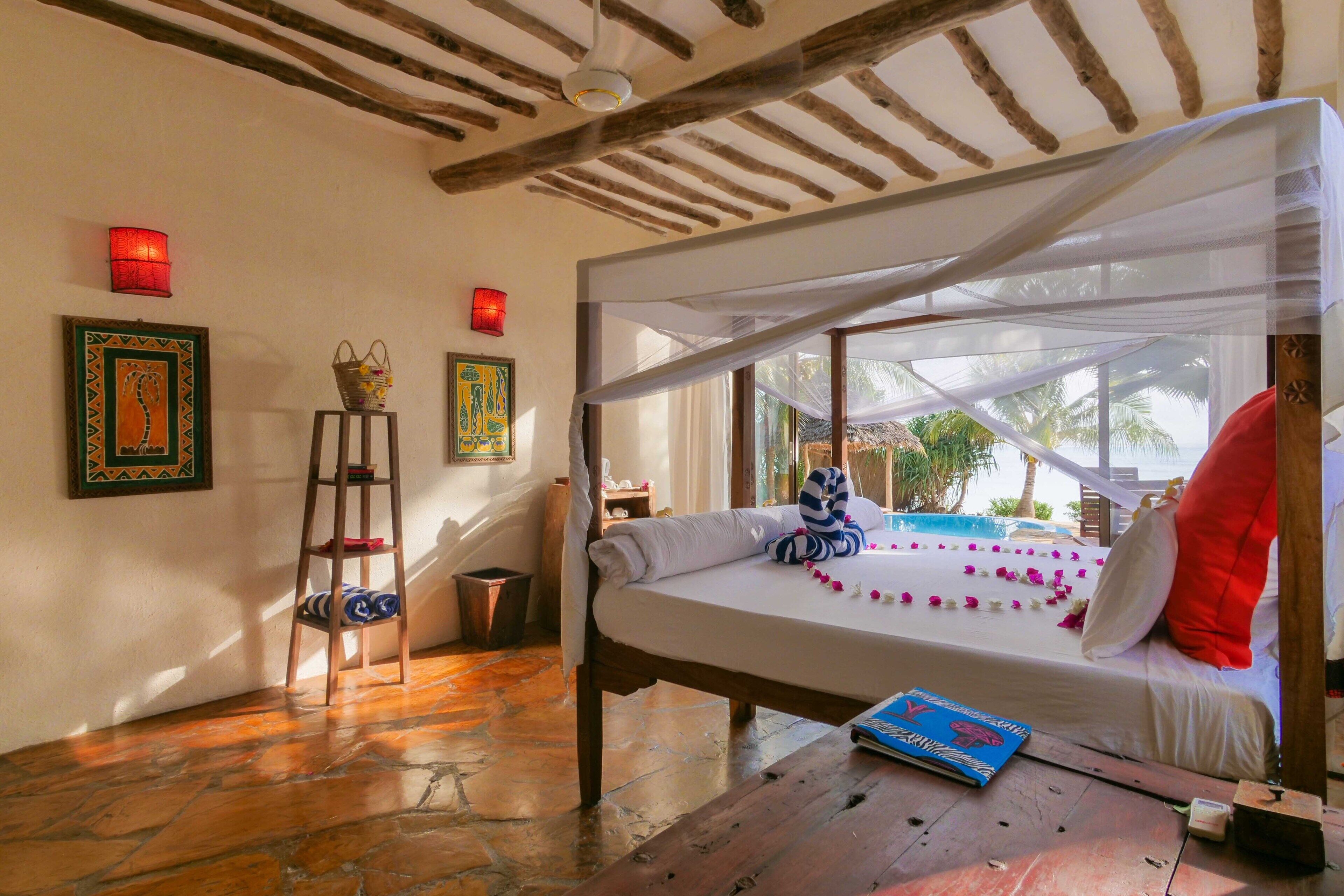 Bustani Suite | Hochwertige Bettwaren, Zimmersafe, individuell eingerichtet