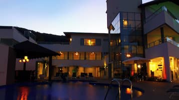 Front of property - evening/night