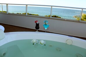 Baignoire relaxante profonde