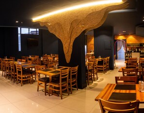 Free daily buffet breakfast  - Camboriú Praia Hotel (Balneário Camboriú)