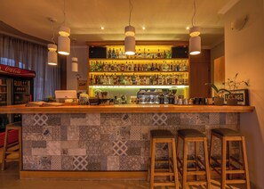 Bar (on property) - Christina Beach Hotel (Kissamos)