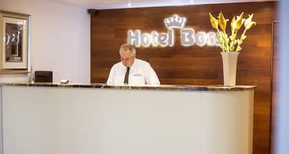 Hotel Boss