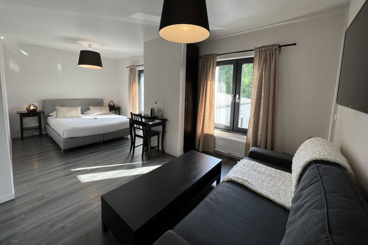 Habitación familiar | 1 habitación, escritorio, cunas gratuitas y wifi gratis