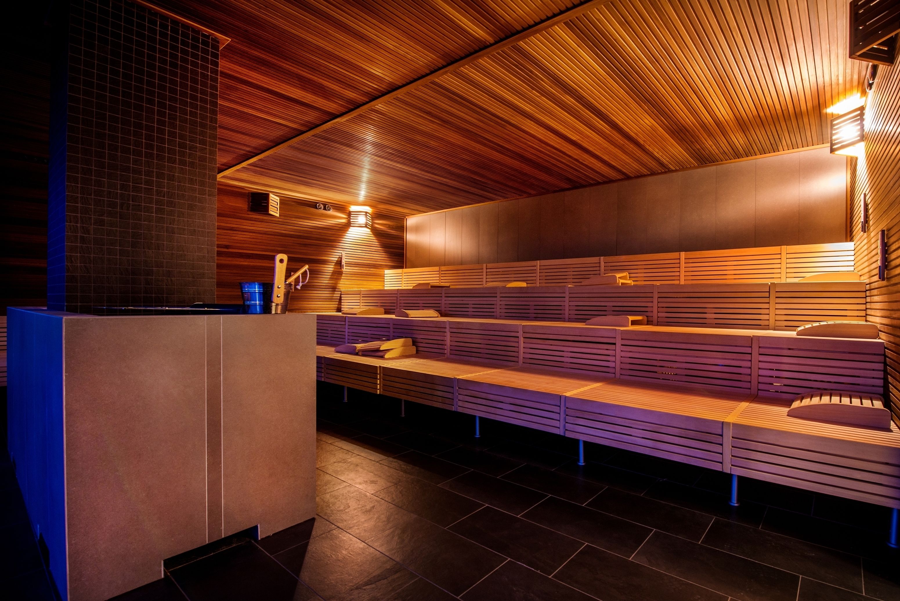 couples treatment room(s), hot tub, turkish bath/hammam, body treatments