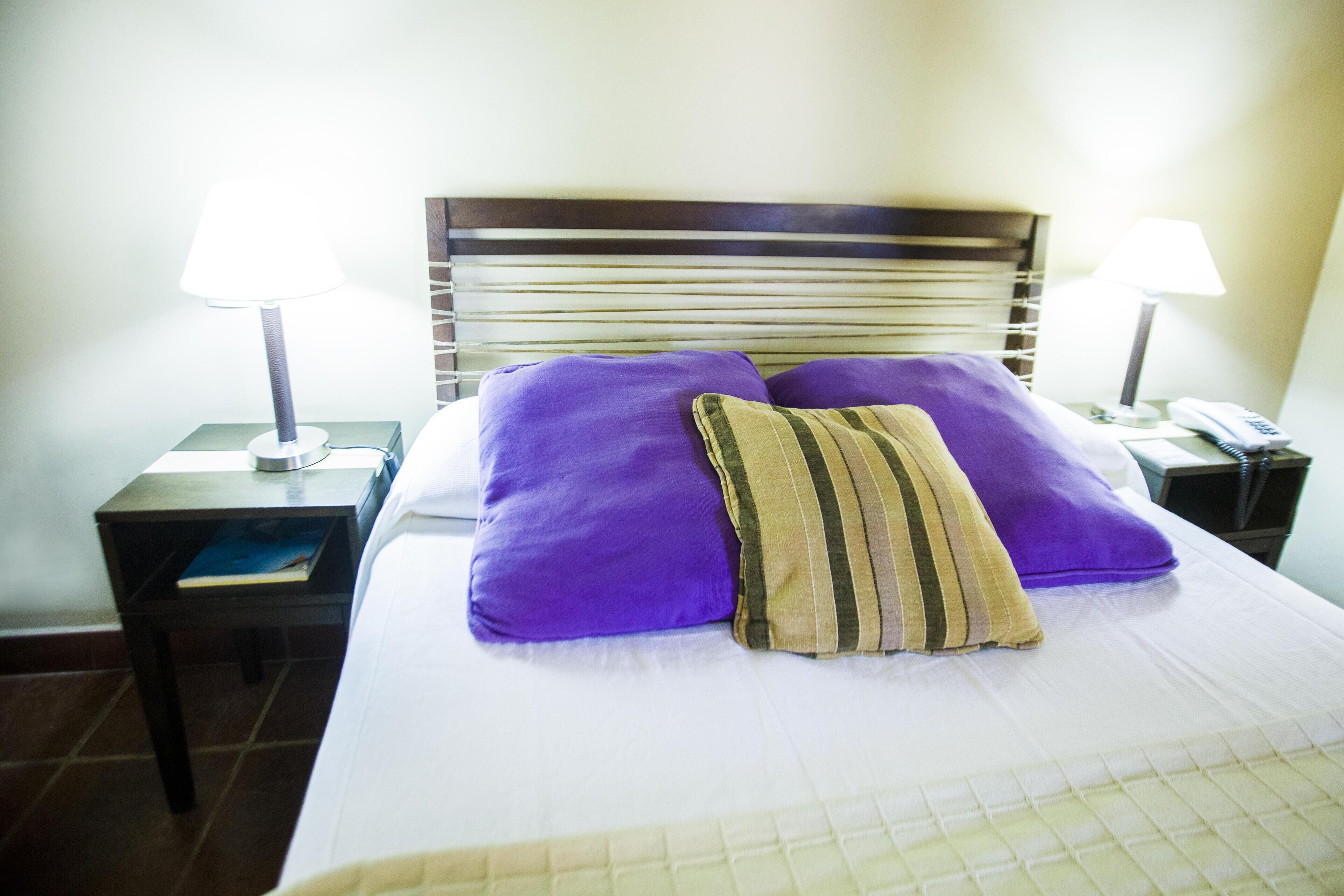 premium bedding, pillow-top beds, in-room safe, desk